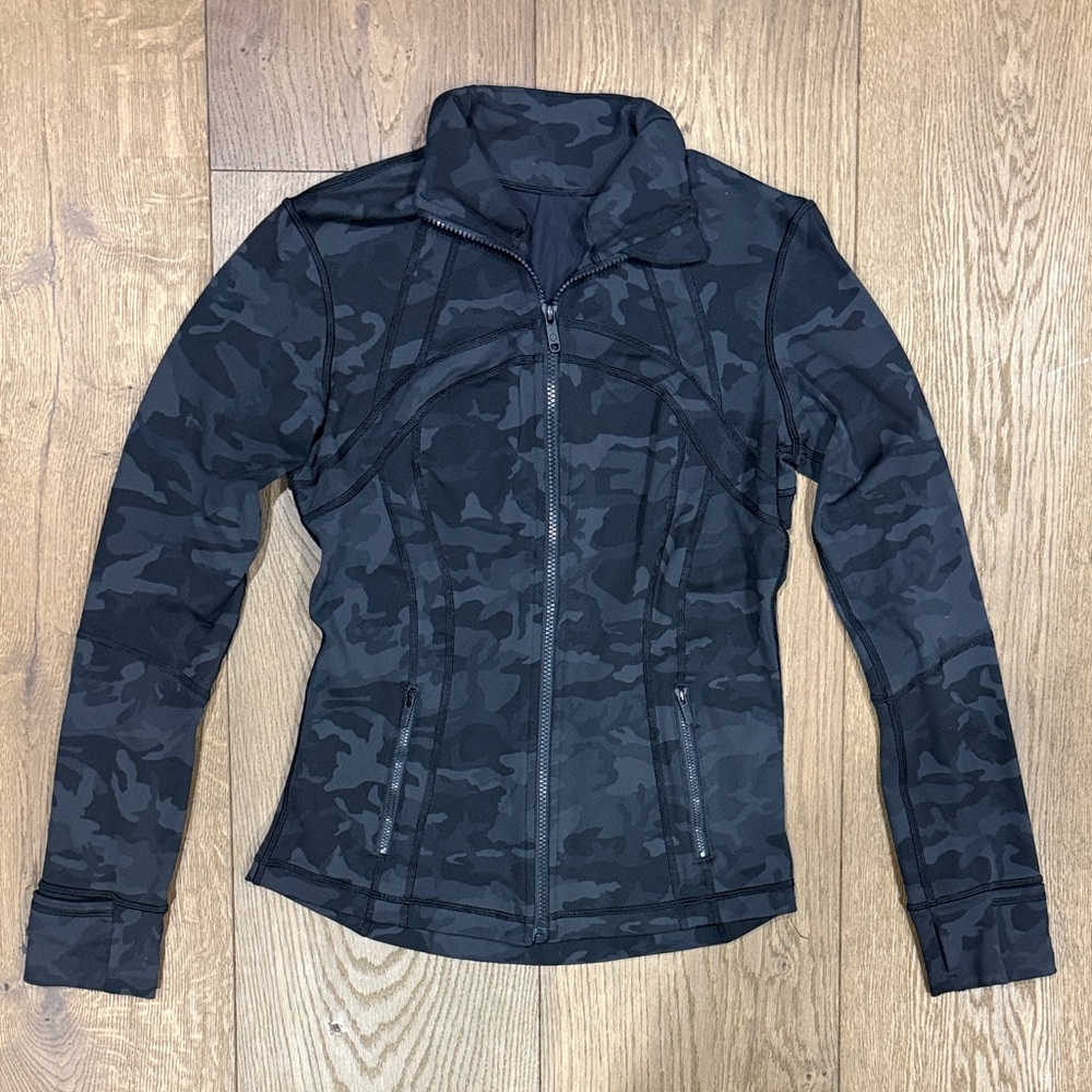 Lululemon Define Jacket in the Heritage 365 Camo Deep Coal Multi color